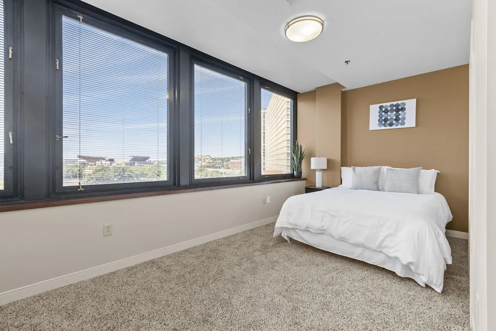 Sleek 2BR Downtown Retreat with Gym