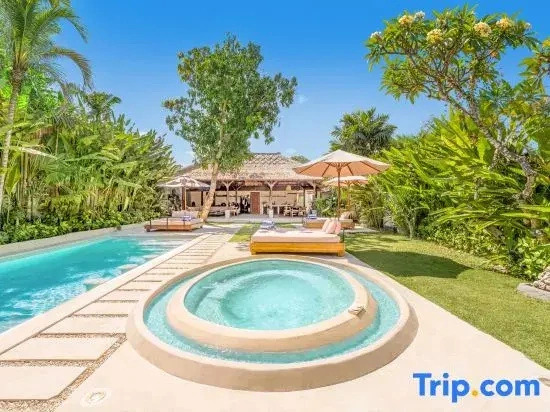 Villa Toscana - Huge 7BDR with 3 Pools