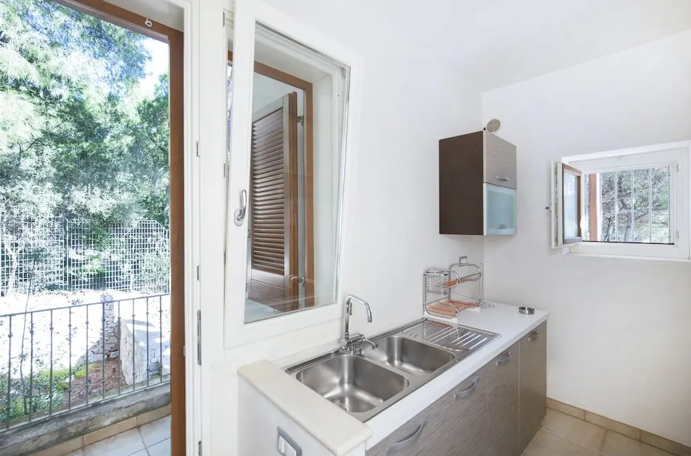 Caper Villa