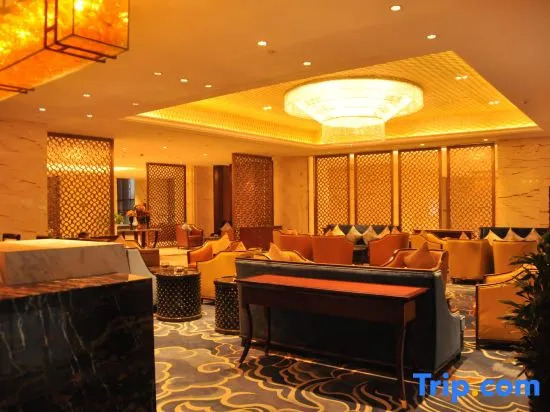 Yangzhong Juntai Hotel