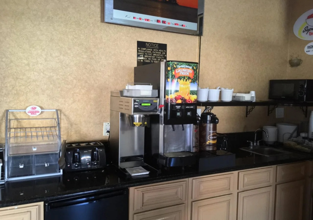 Elev8 Hotel Los Angeles, LAX
