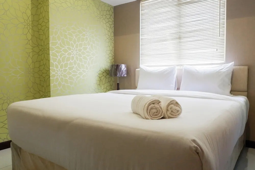 Comfy 2BR Apartment at Waterplace Residence Pakuwon Indah
