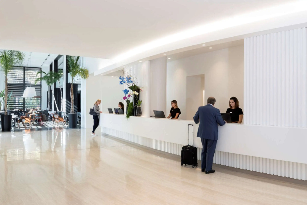 Hotel Puerta America