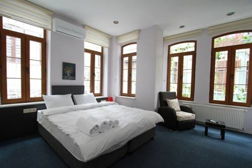 More Residence 2