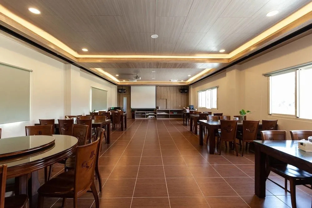 123 Hall