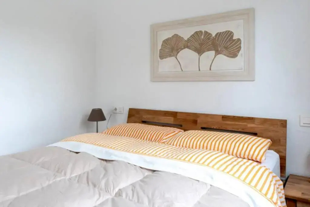 TurAlmeria - Casa Tranquila con Jardín y Aparcamiento privado