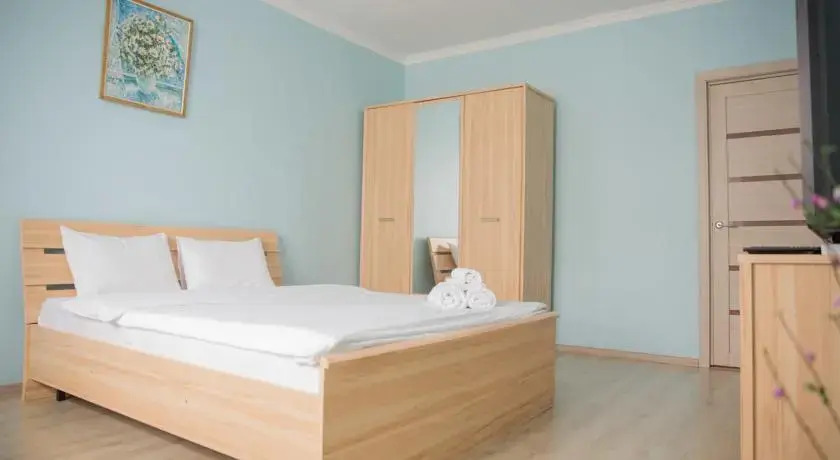AHome 10 at Balzak str