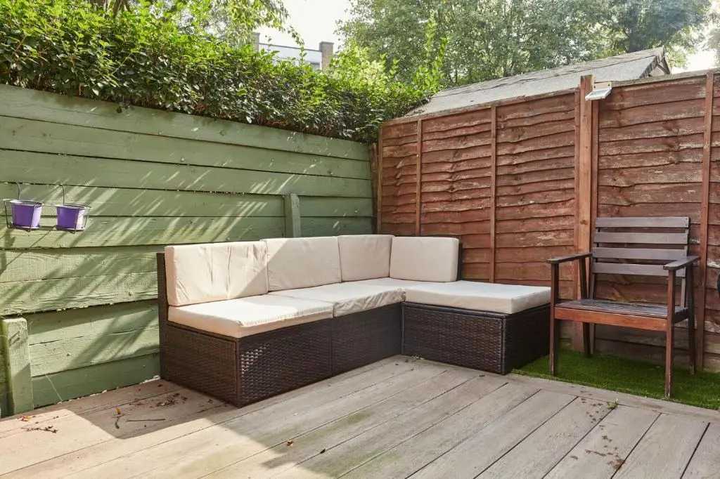 Brecknock Road House