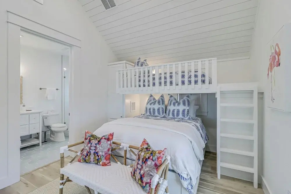 The Coastal Cottage 210esc-b