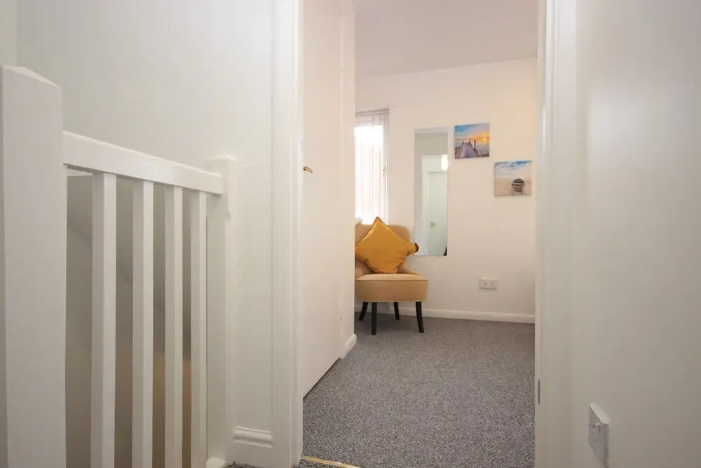 HU1 Marina Hub (sleeps 4)