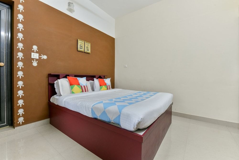 OYO 19135 Home Exotic 2BHK Kalpetta