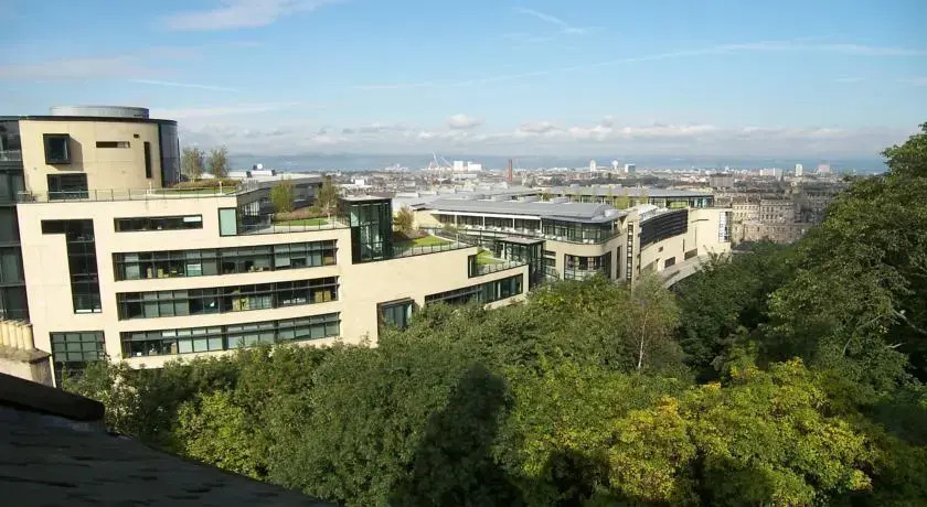 Calton Hill Apartment