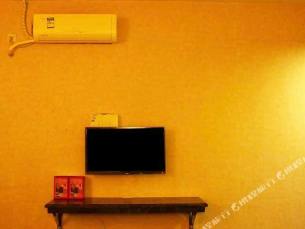 Xinjunyue Hotel Xincheng Passenger Station Branch