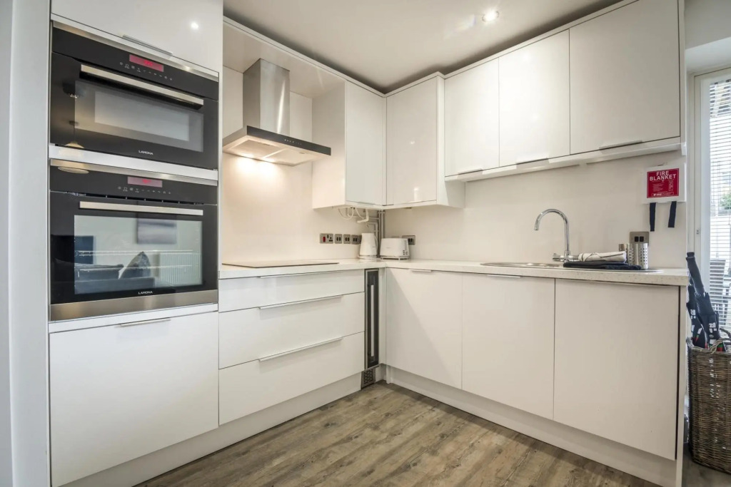 Milford Street - 5 Bedroom Luxurious Holiday Home - Saundersfoot