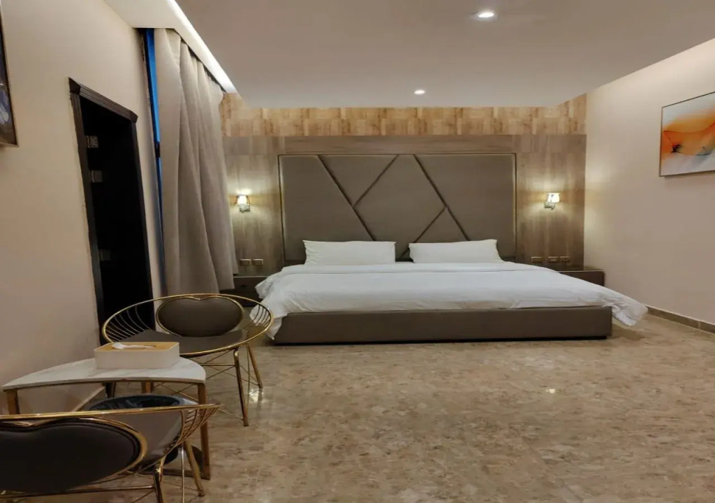 Divan Resort