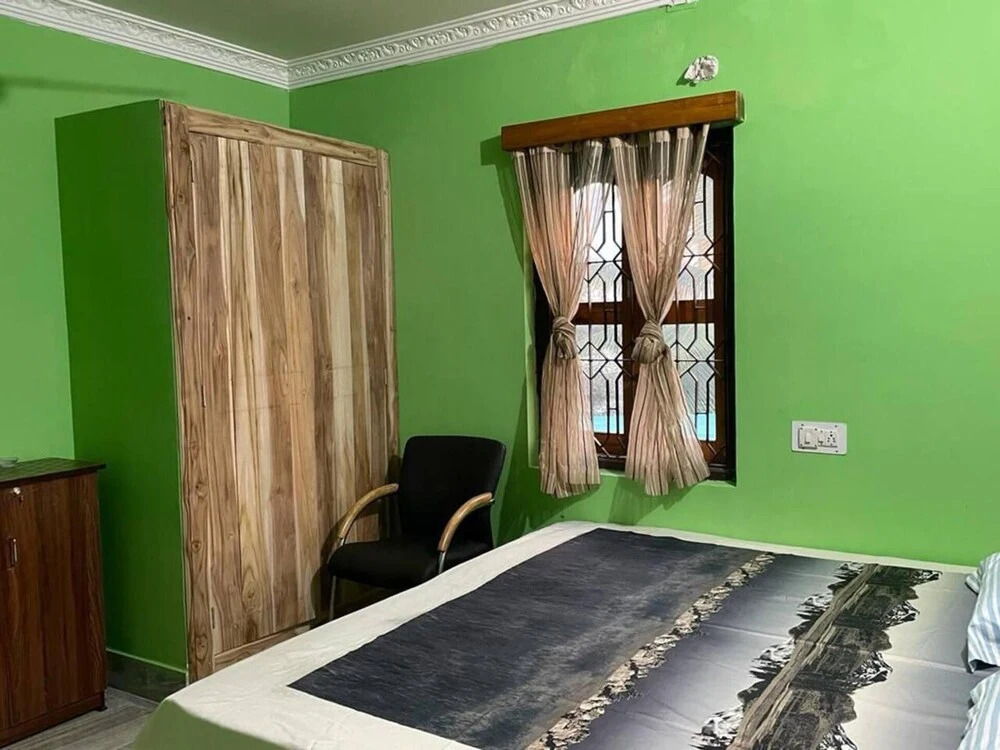 Private Studio Apartment With Wifi & Kitchen