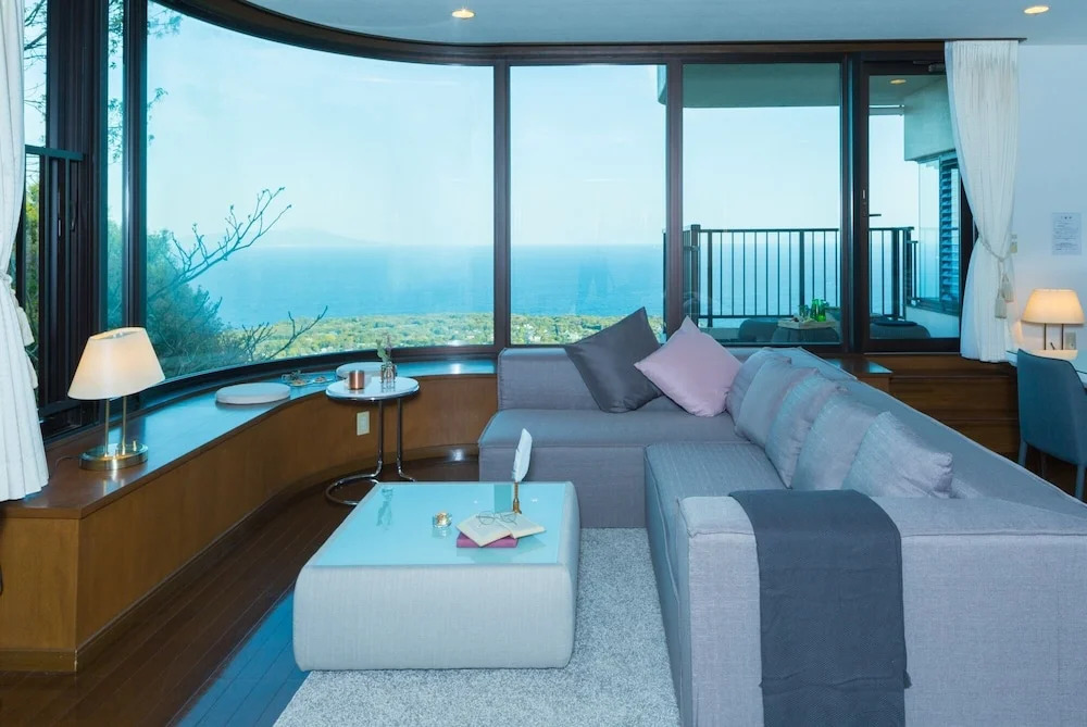 Suite Villa Panora Izu Akazawa 1F