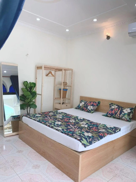 Xoài Xanh Hostel & Villa