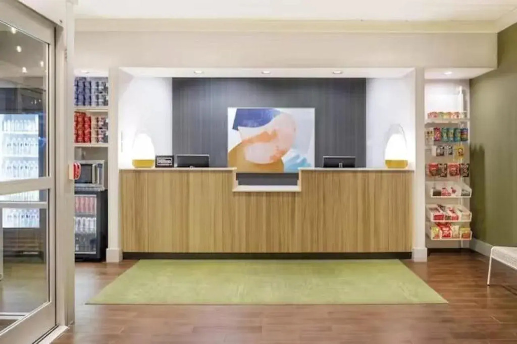 SureStay Hotel by Best Western Norfolk Little Creek
