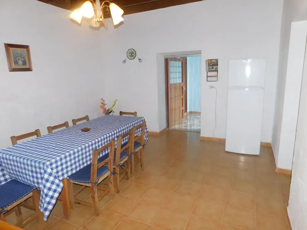 Spacious Villa Ideal Families and Groups