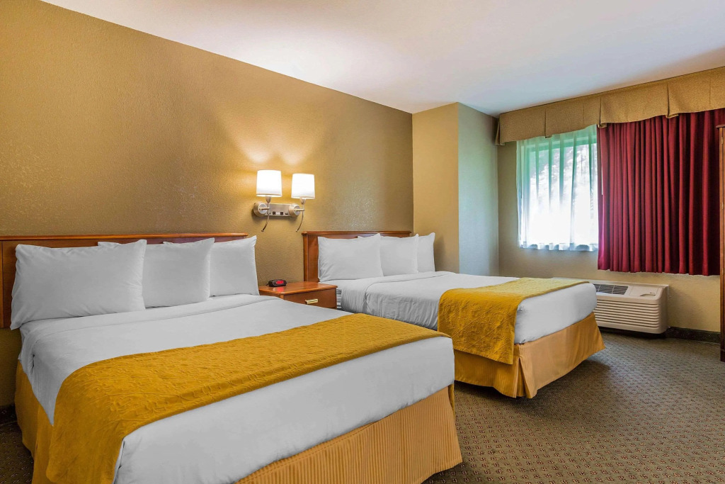 Quality Inn Hyde Park - Poughkeepsie North