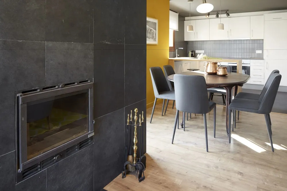 Eth Paer 2 by FeelFree Rentals