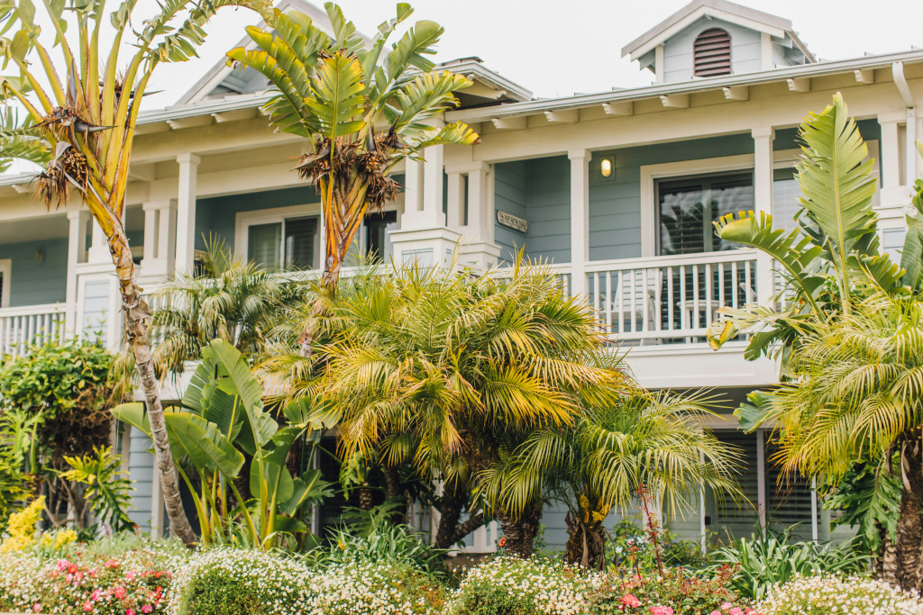 Avila Lighthouse Suites