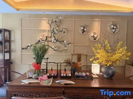 Jianguo Hidden Hotel