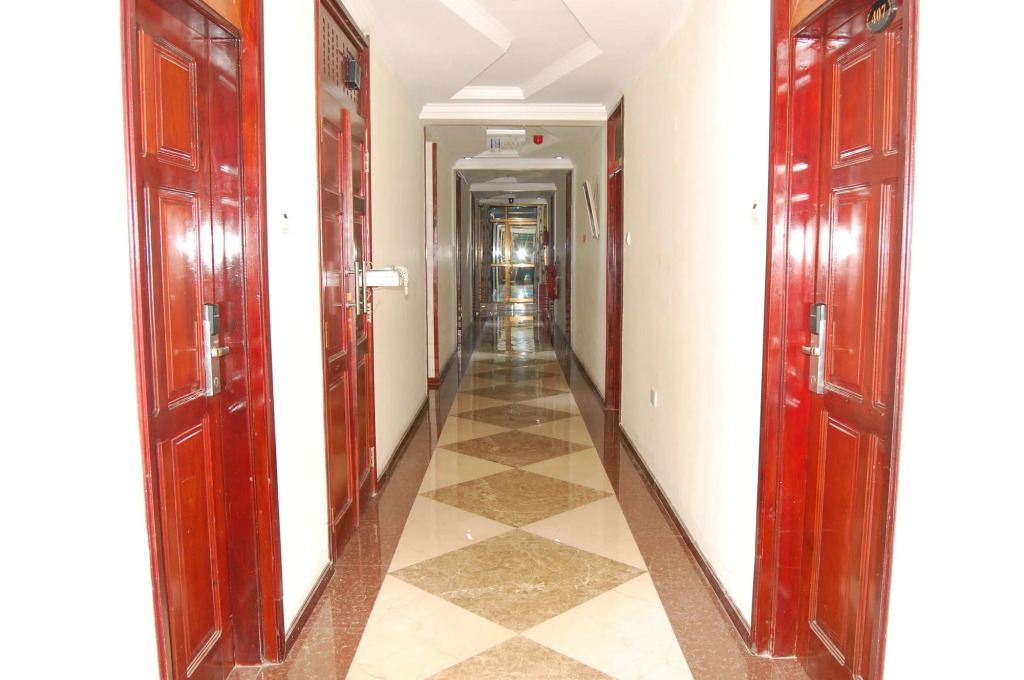 Nemax Royal Hotel