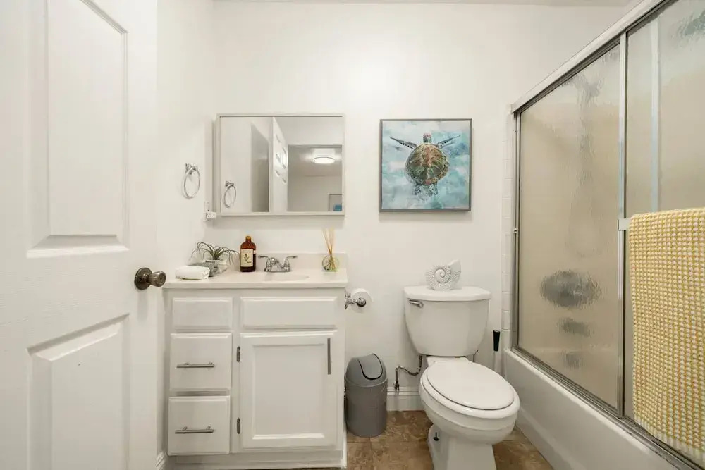 Lanzit Bnb - 35 Percent off June Low Fees