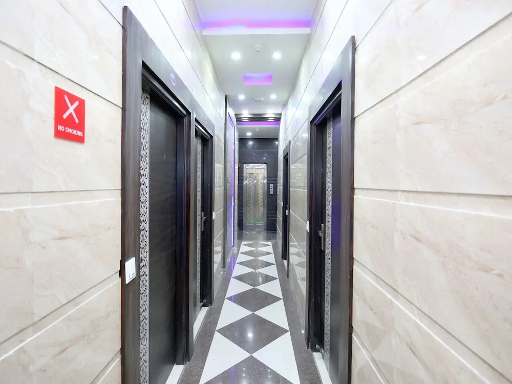 OYO 14157 RS Hotel & Restaurant