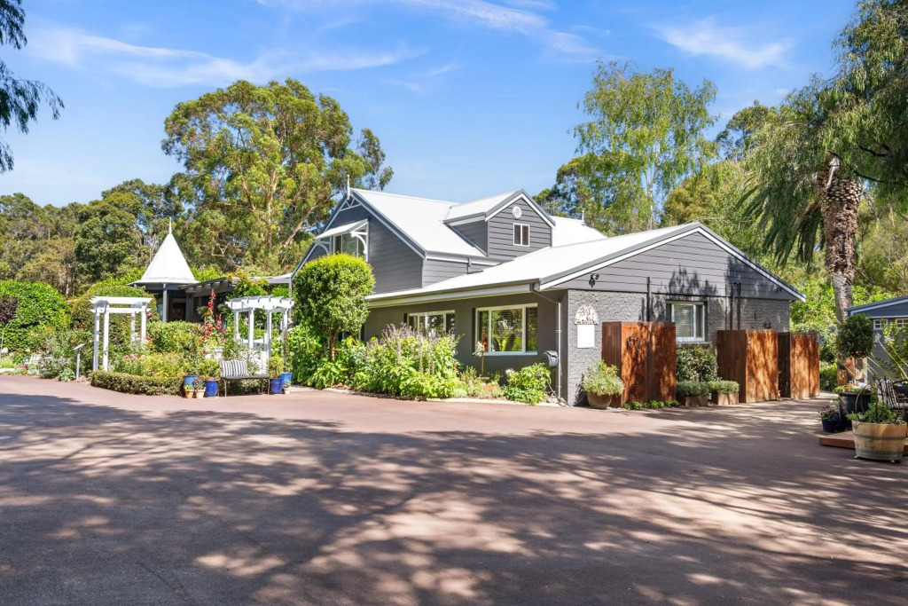 Rosewood Guesthouse
