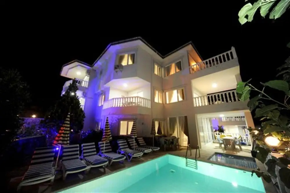 Luxury 9 Bedroom Villa With Private Pool, Alanya Villa 1033