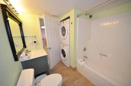 Sunrise Suites Cayo Coco Suite #208