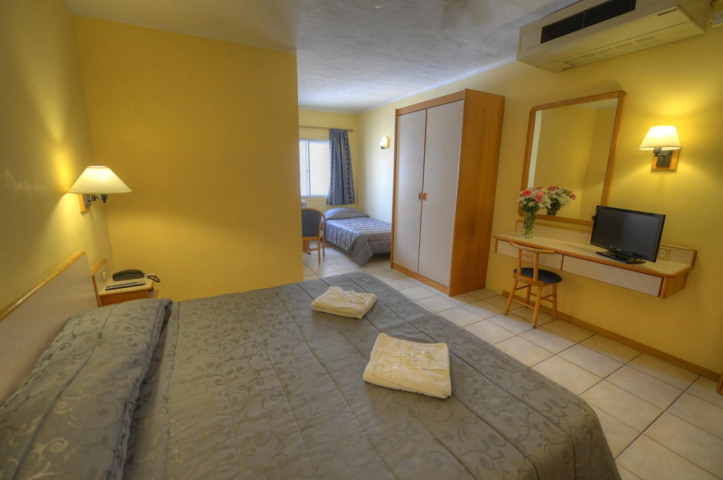 Sliema Chalet Hotel
