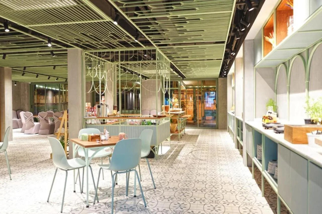 Samsen Street Hotel