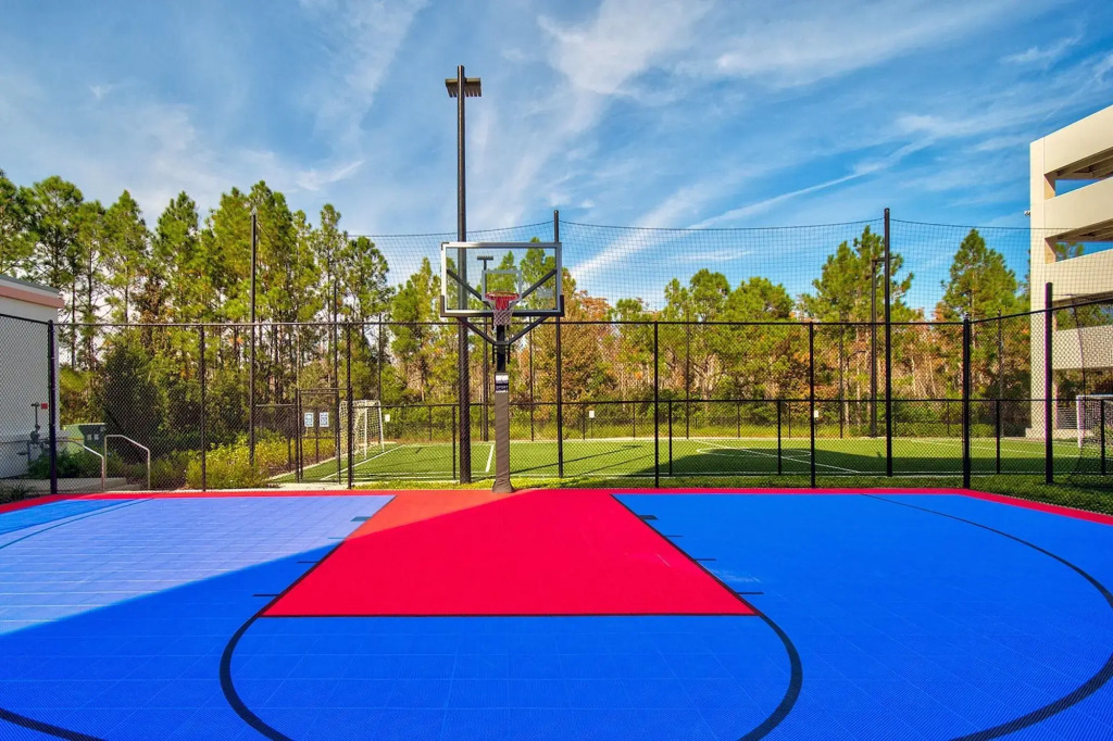 Fairfield by Marriott Inn & Suites Orlando at FLAMINGO CROSSINGS® Town Center