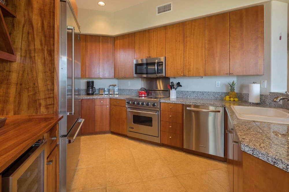 Hale Lolii 2 Bedrooms 2 Bathrooms Condo