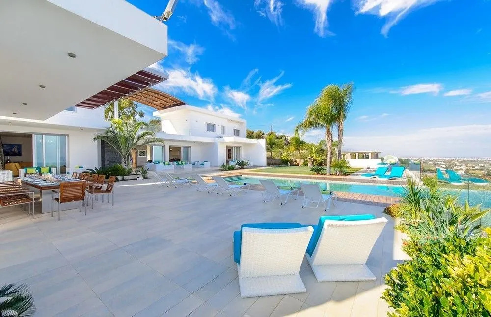 Bay View Villa