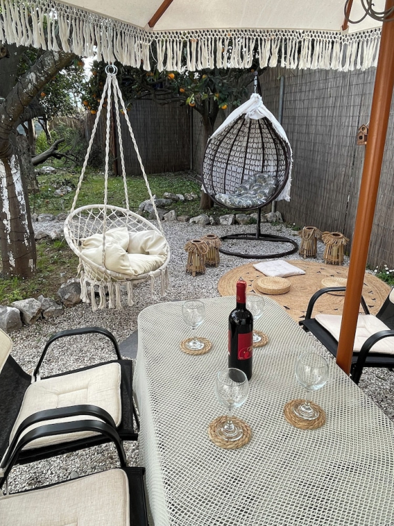 casa bella himara