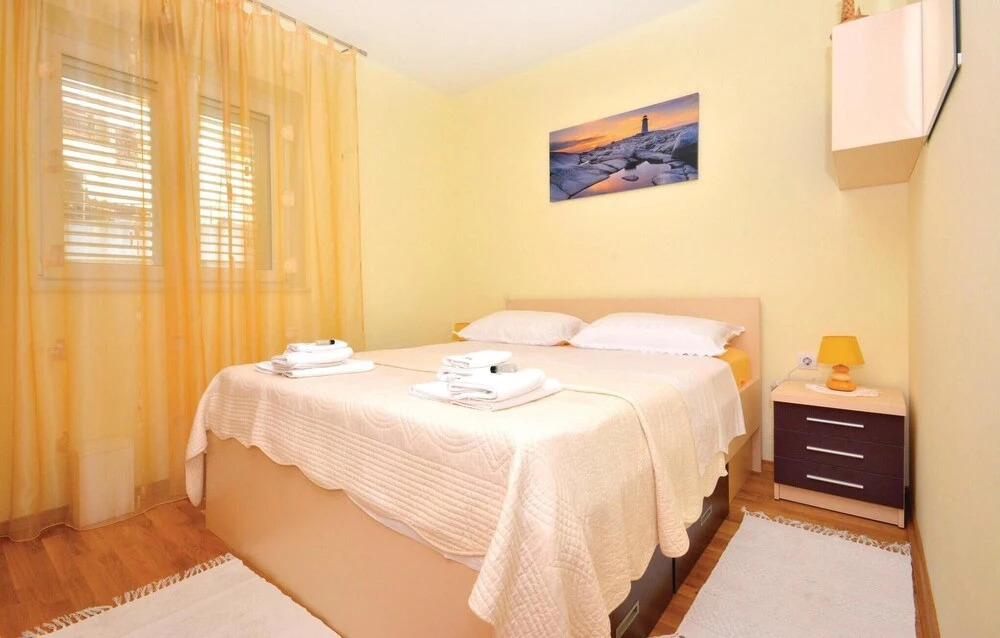 Beautiful Home in Krilo Jesenice With Wifi and 3 Bedrooms