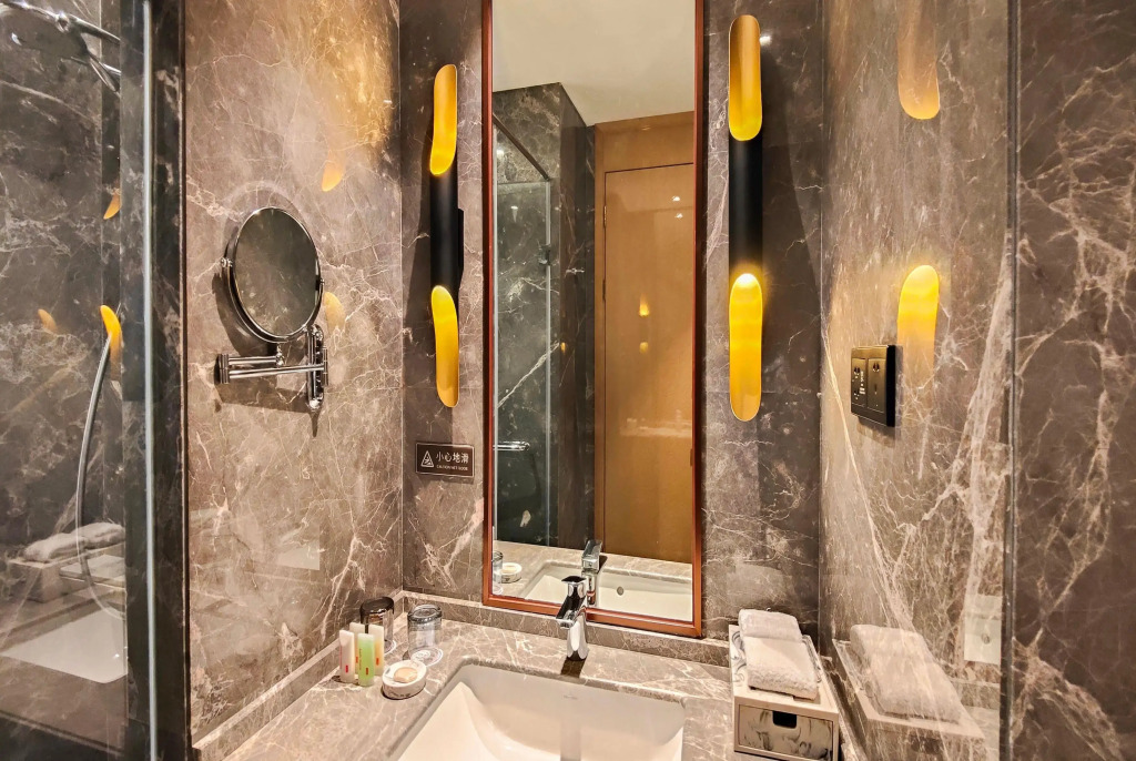 Leshan Ramada Hotel