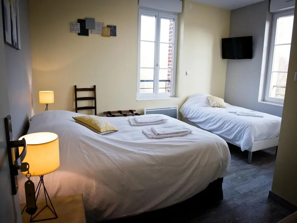 Logis Hotel Restaurant Le Relais Fleuri