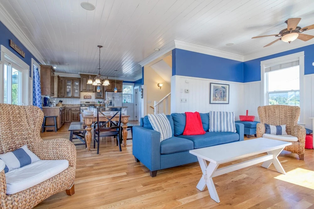 Baywood Shores Bed & Breakfast