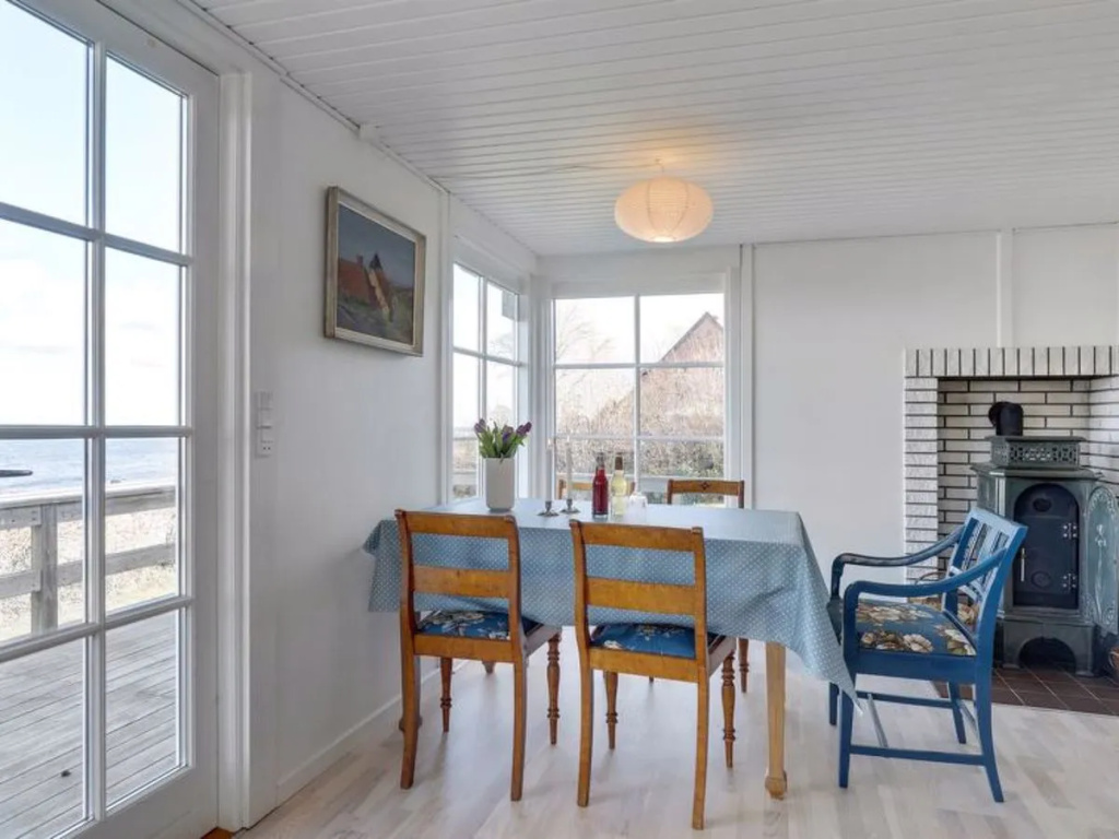 Holiday Home Fabine - 50m from the sea by Interhome