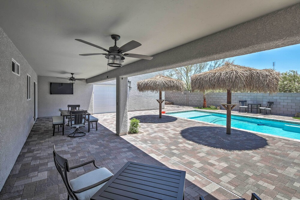 3 Mi to Lake Havasu State Park: Home w/ Pool!