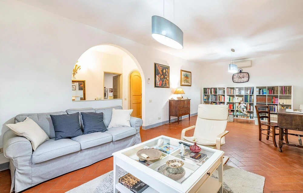 Beautiful Home In Camaiore With Wifi