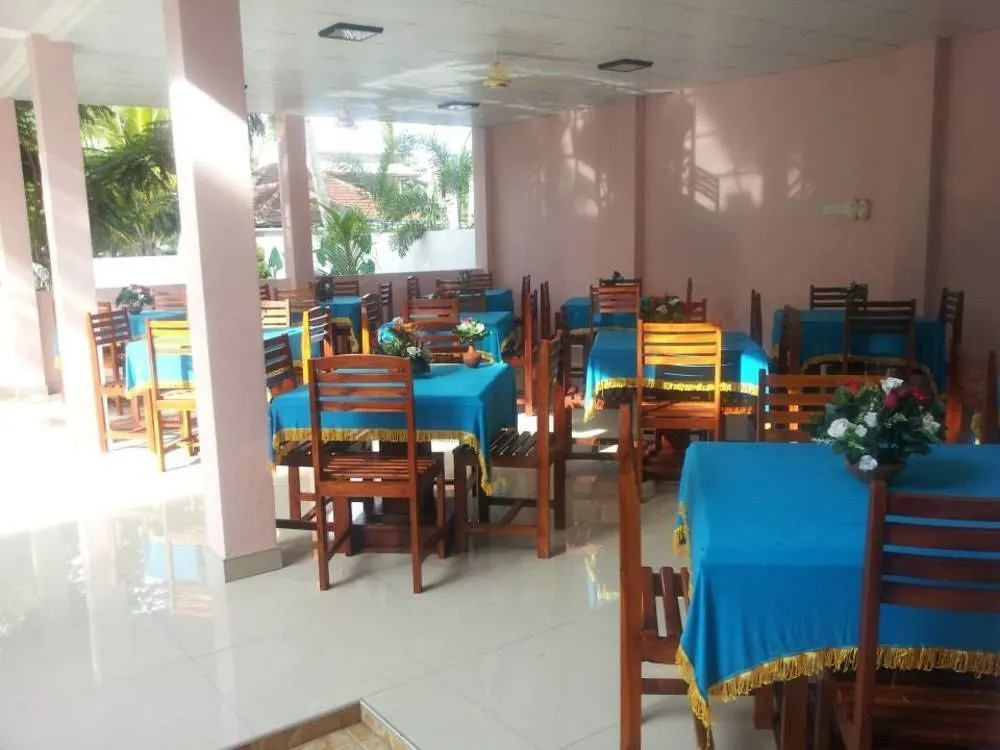 Papaa Palace
