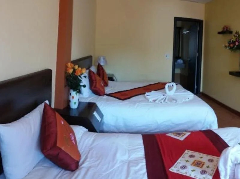 Ngõ Nhỏ Hotel