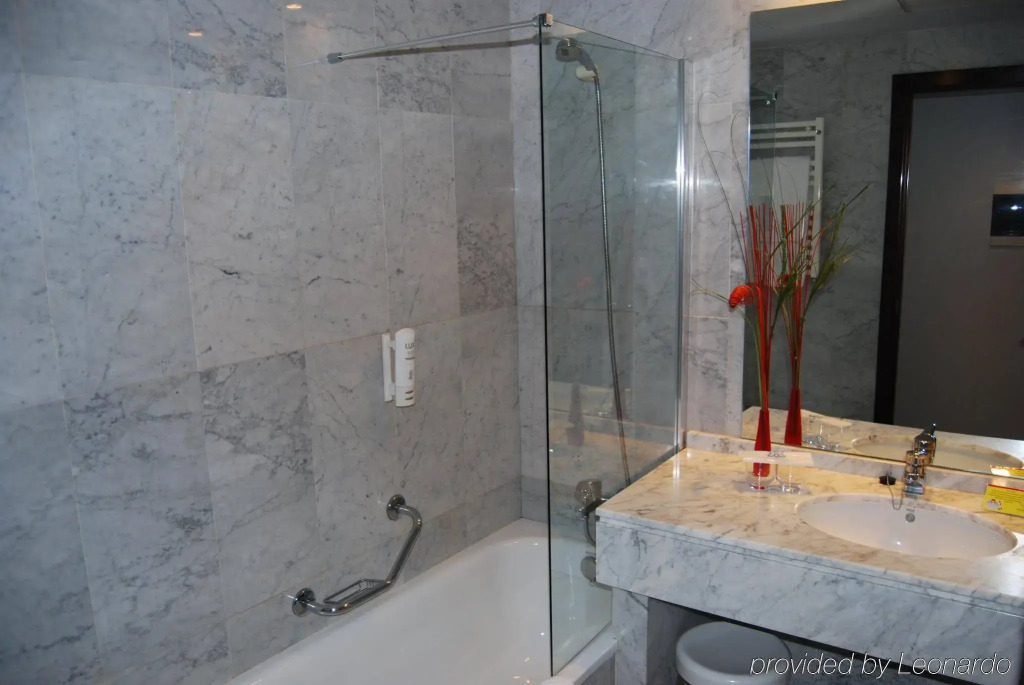 Hotel Mercure Jardines de Albia